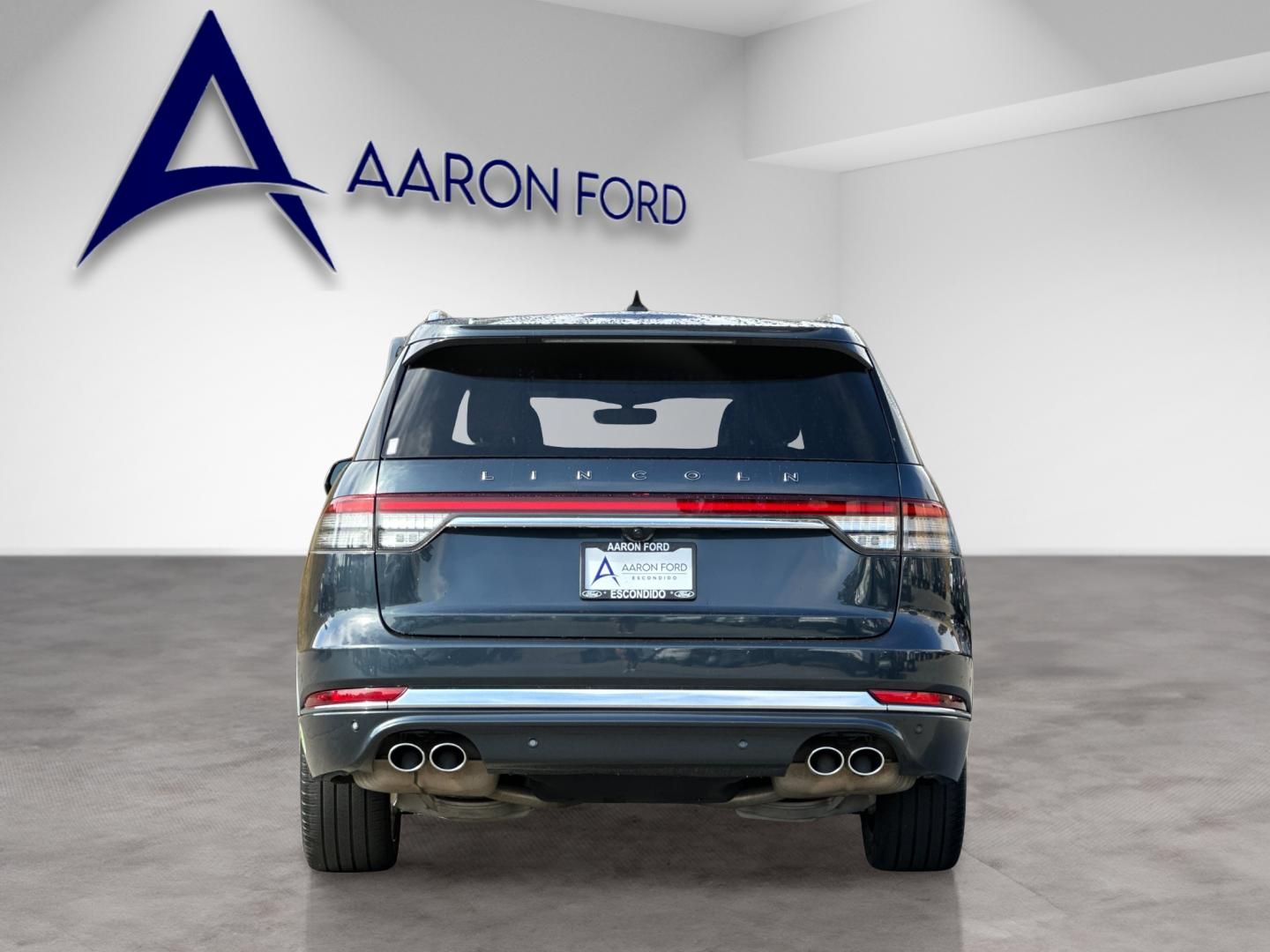 View vehicle photo 5