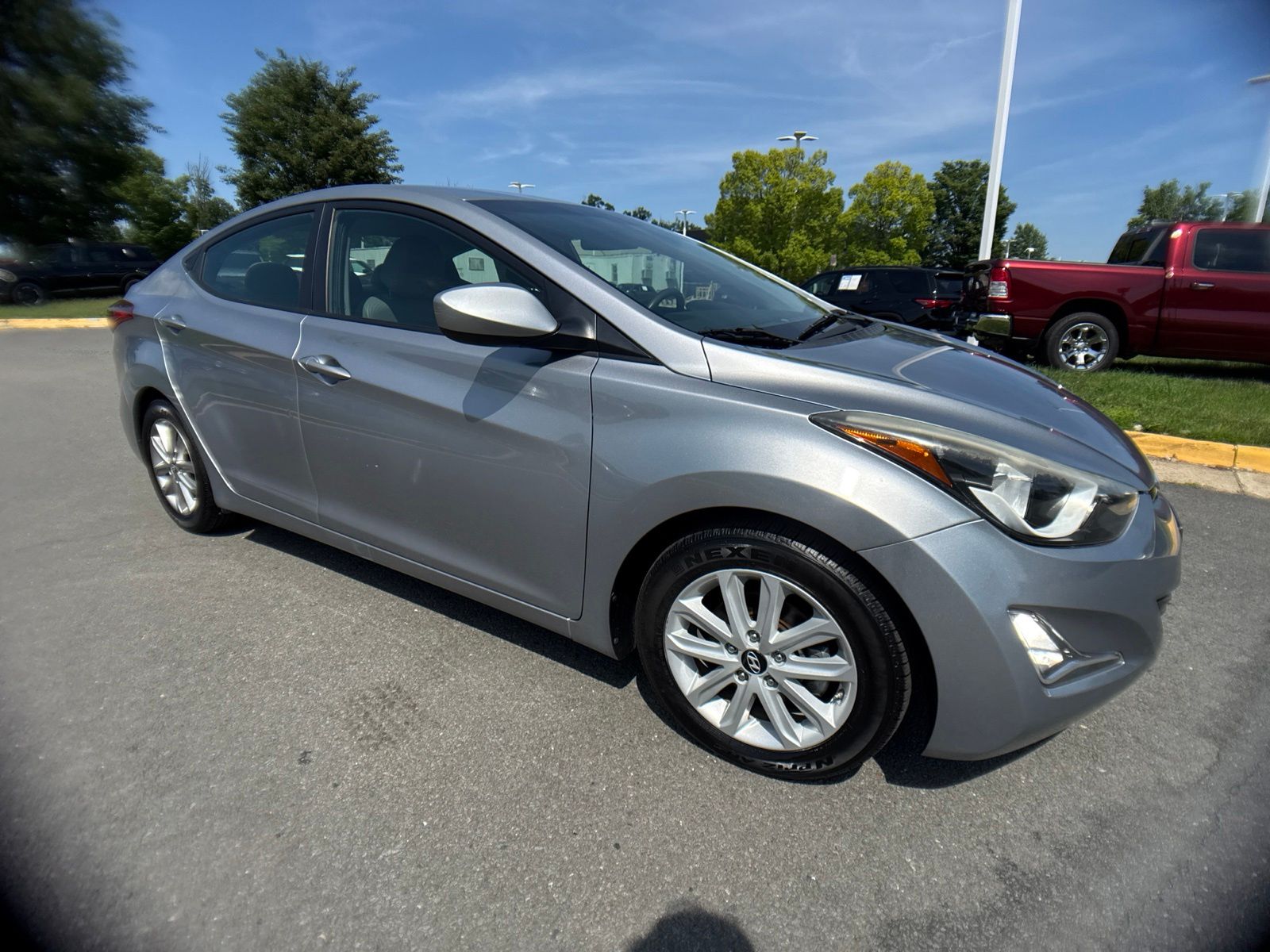 Shale Gray Metallic 2016 Hyundai Elantra Sedan Front-Wheel Drive 6-Speed Automatic