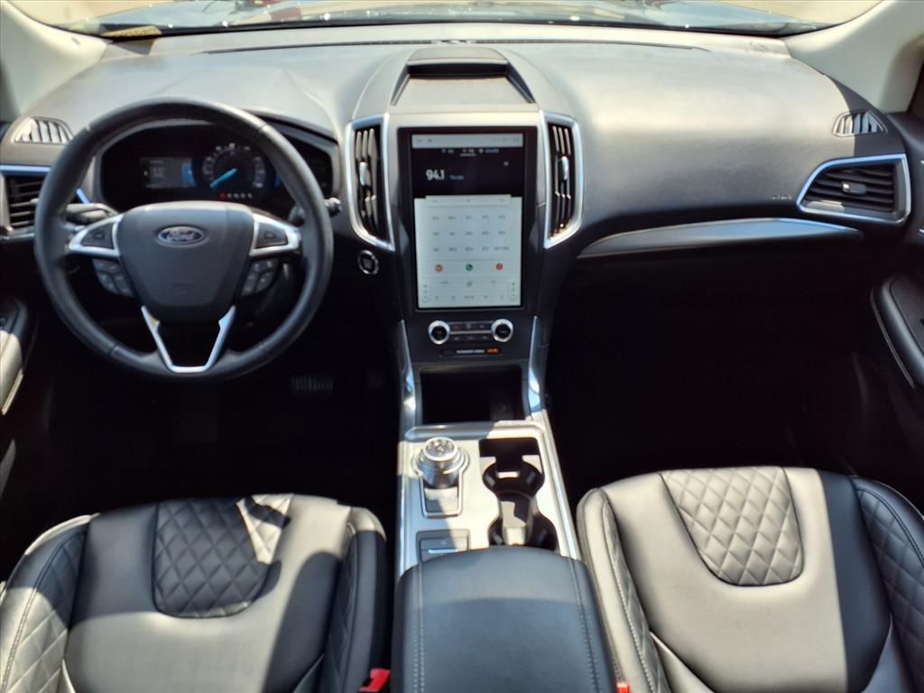2024 Ford Edge Titanium - 2