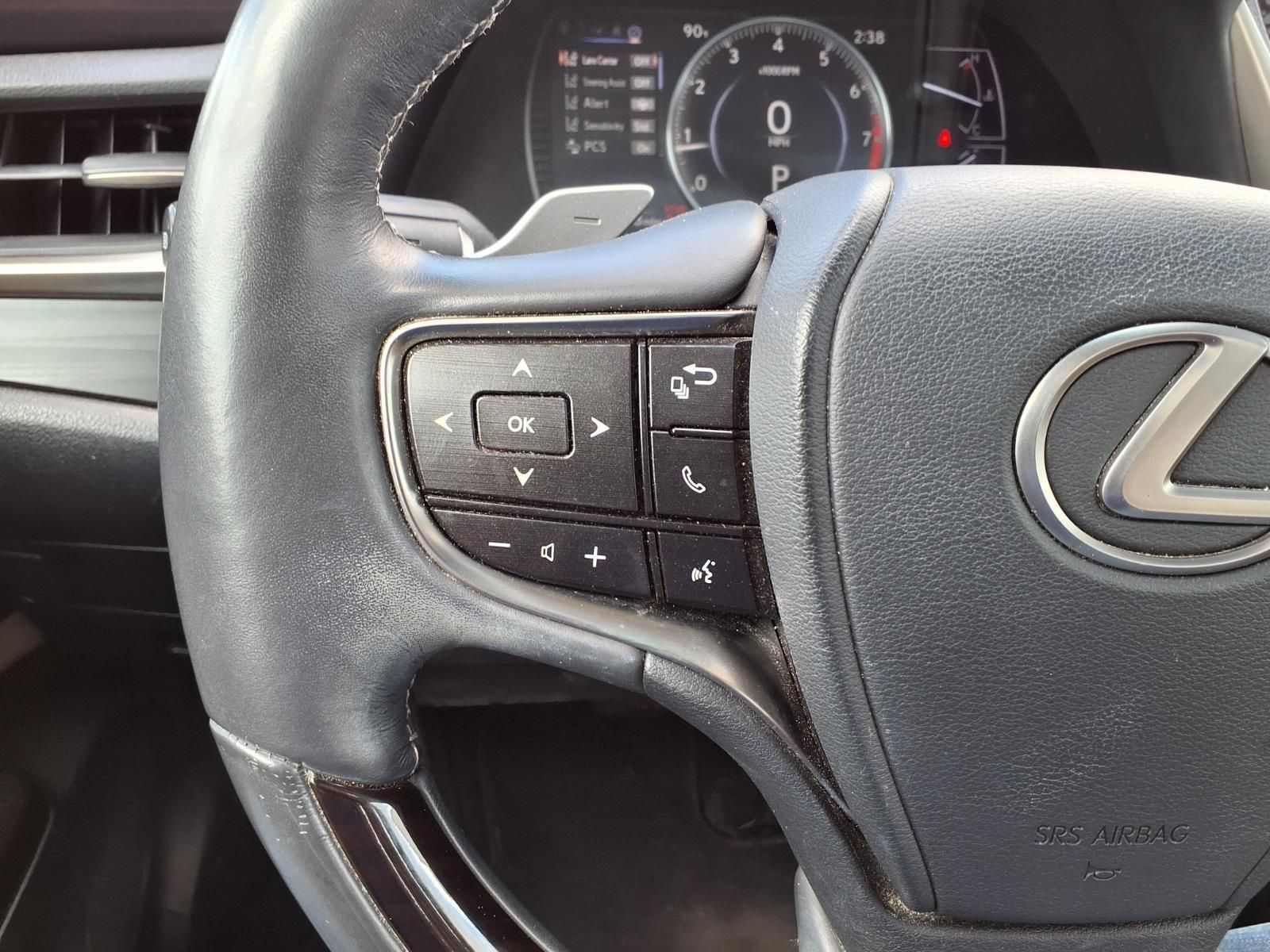 2019 Lexus ES 350 White at Emmons Autoplex