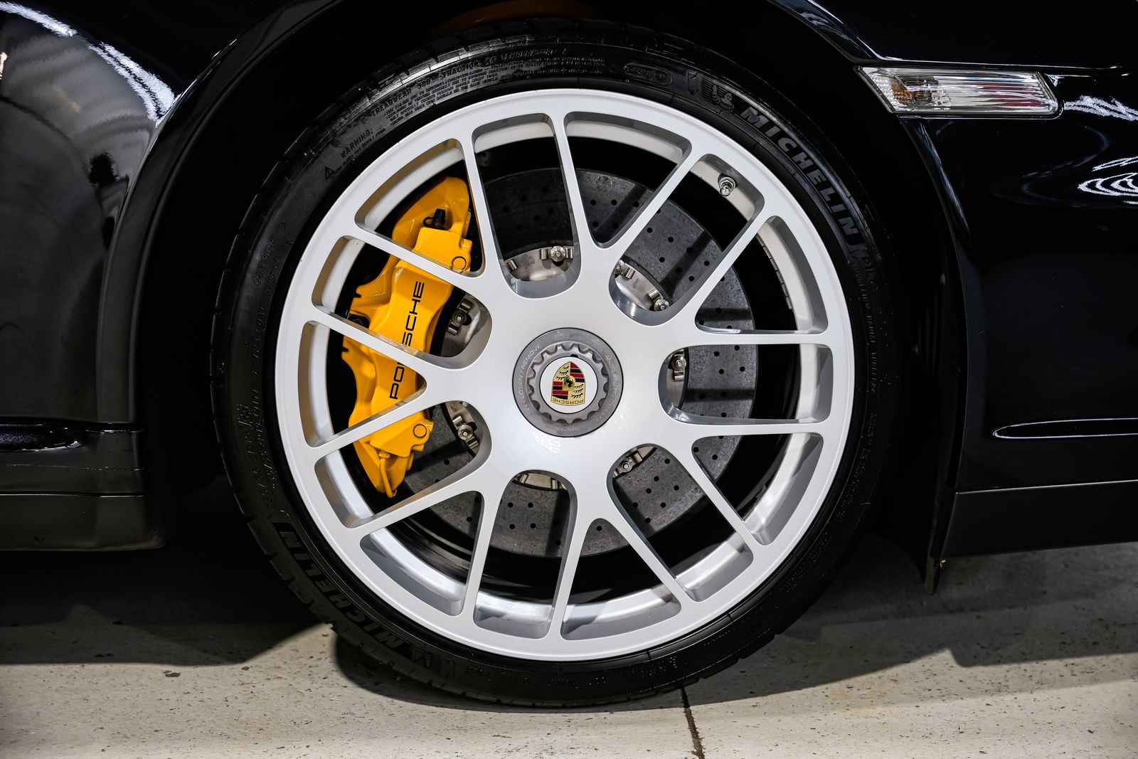 2011 Porsche 911 Turbo S — photo 51