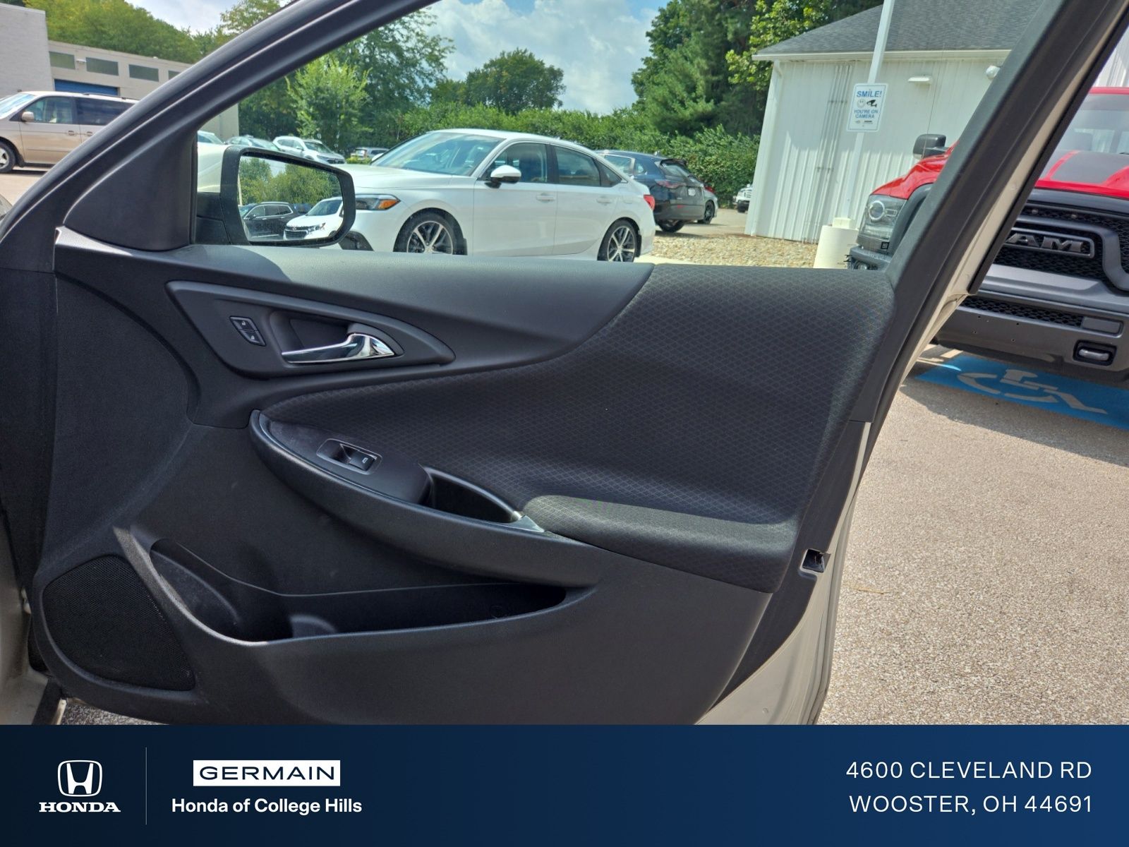 Used 2016 Beige Chevrolet LT image 7