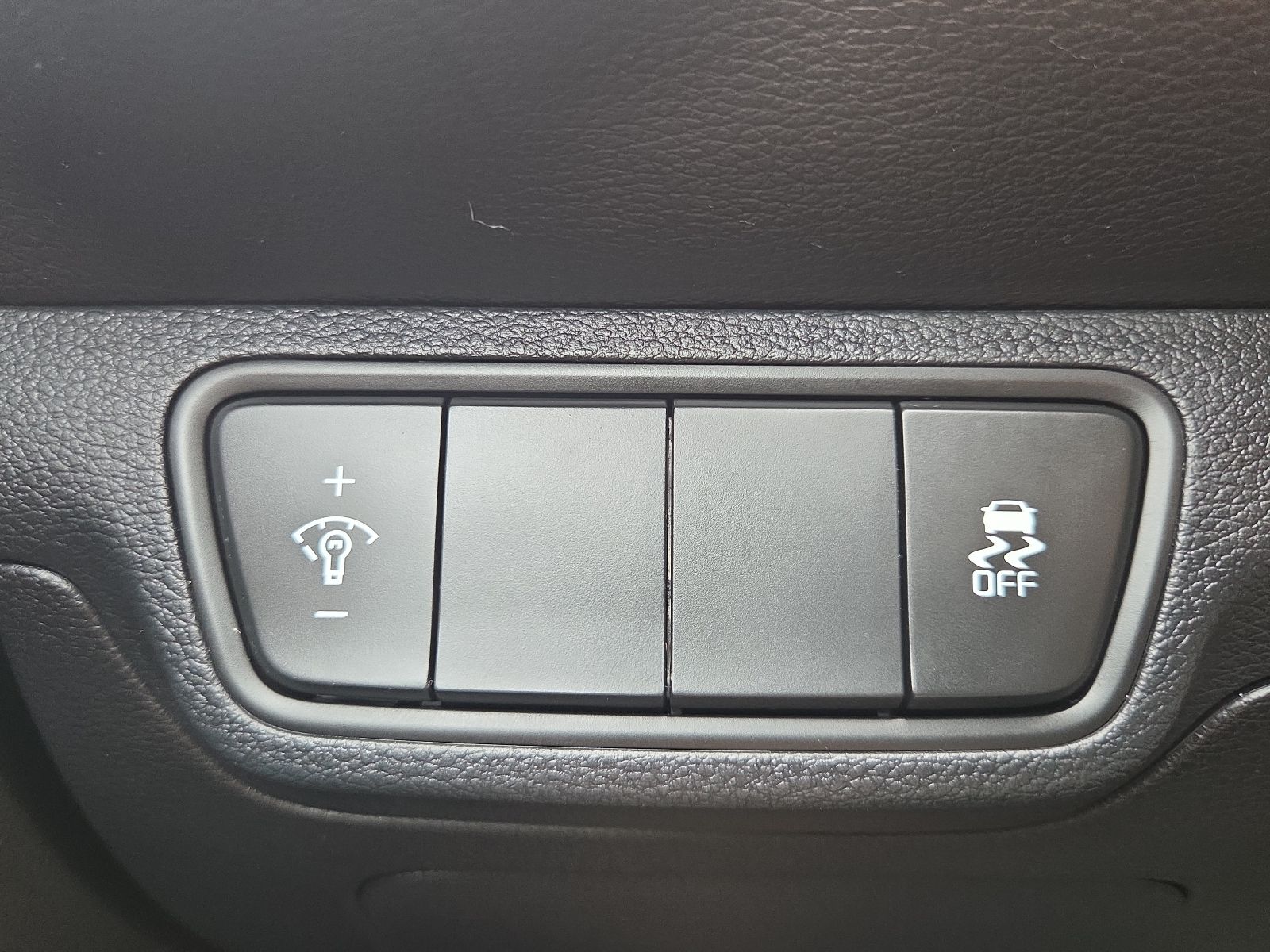 Used 2024 Black Kia LXS image 21