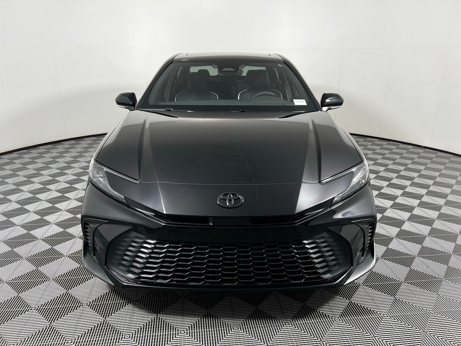 Thumbnail: 2025 Toyota Camry - 2