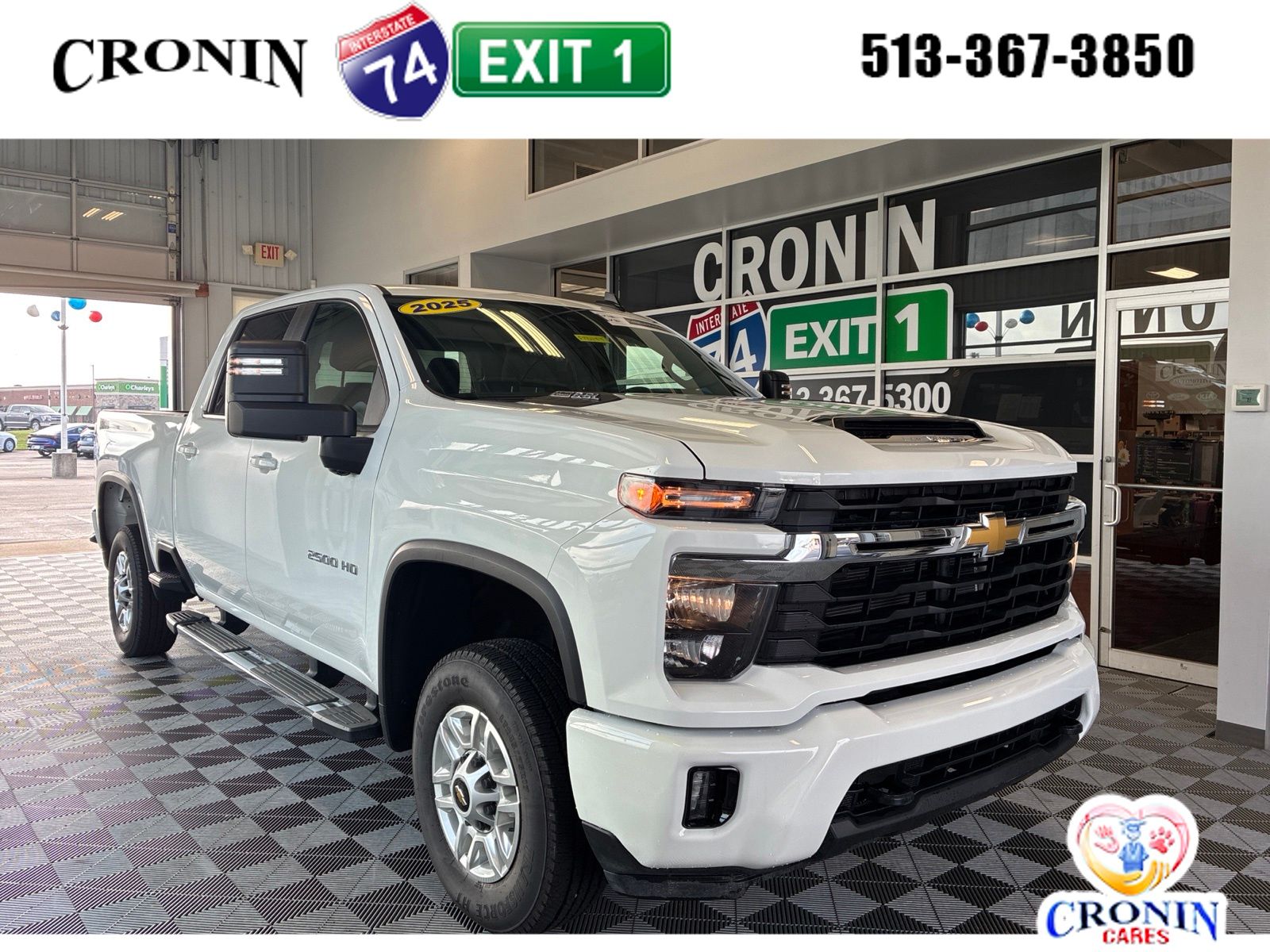Summit White 2025 Chevrolet Silverado 2500HD Pickup Truck Four-Wheel Drive Automatic