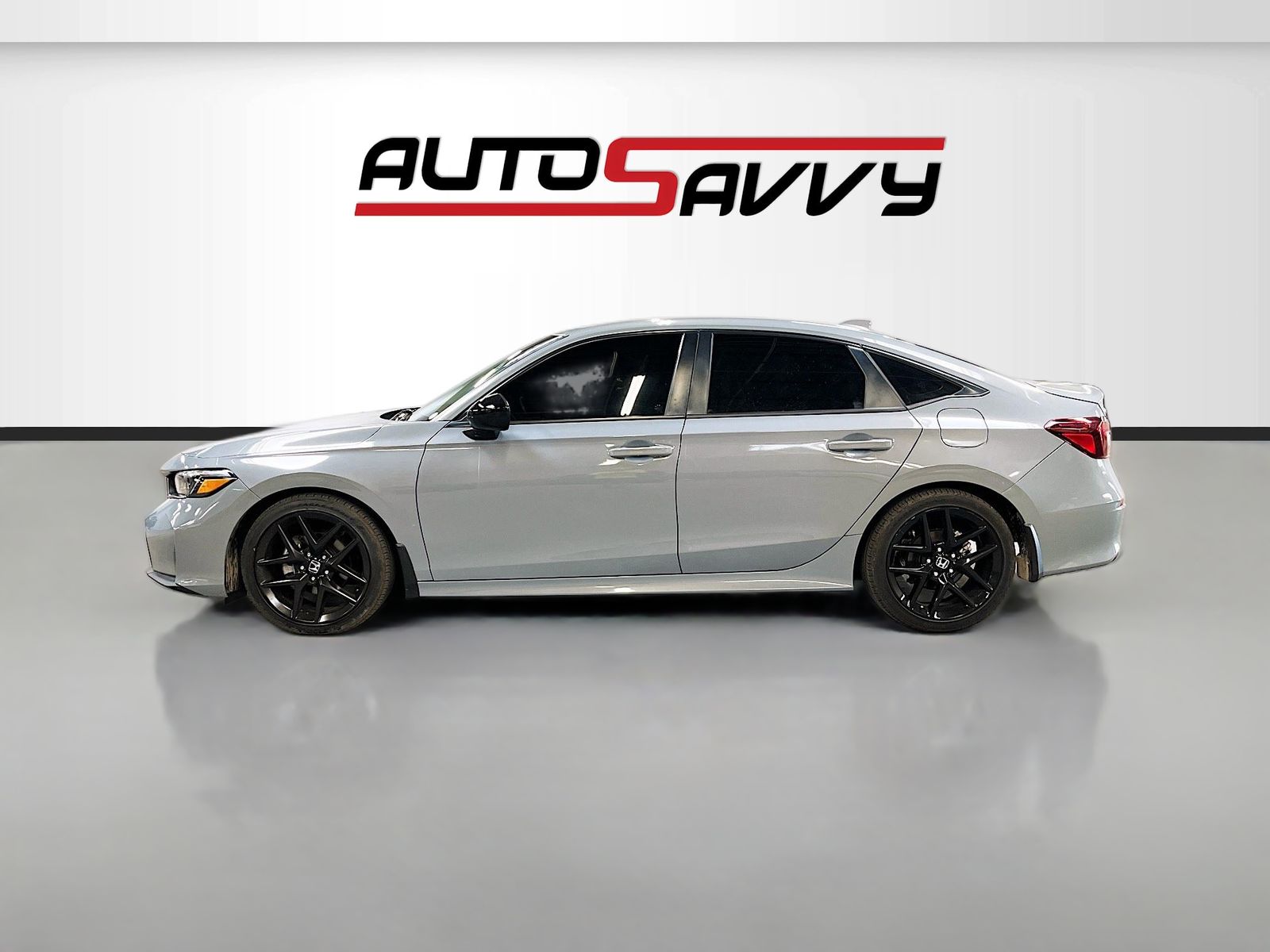 Used 2025 Gray Honda Sport image 4