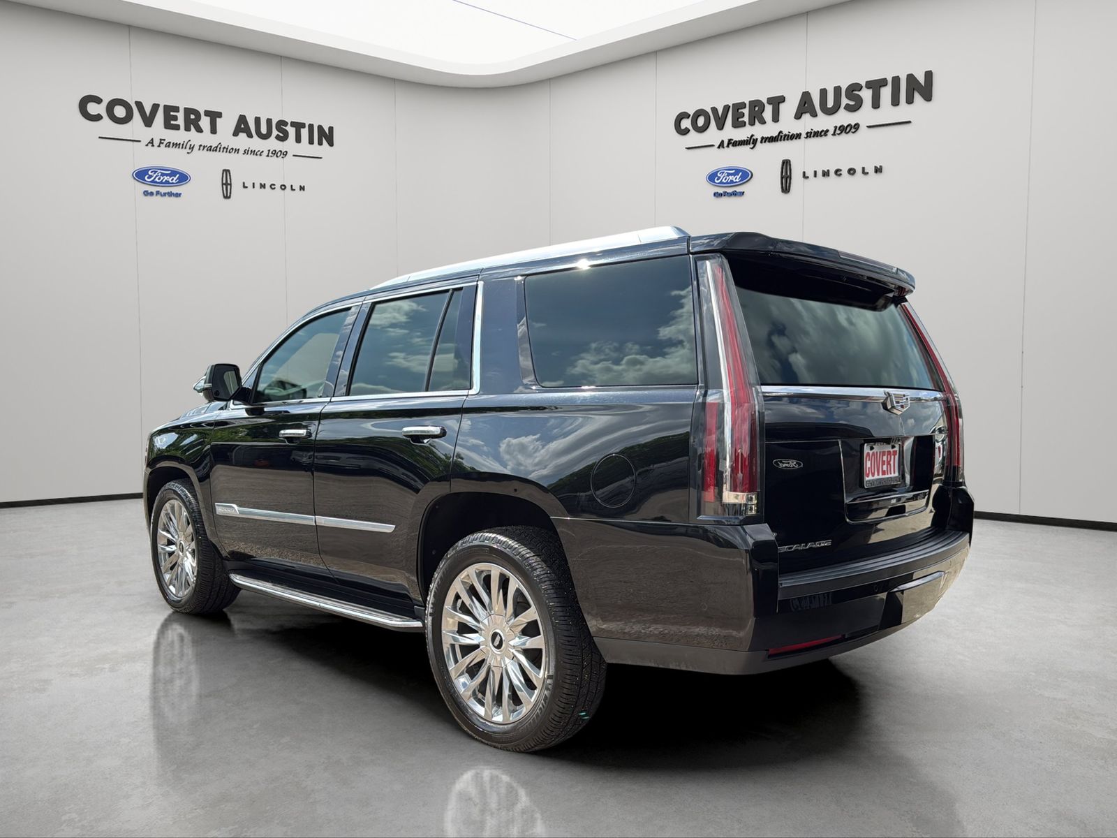 Used Car 2018 Cadillac Escalade  Luxury For Sale Under $30,000 In Austin, Texas