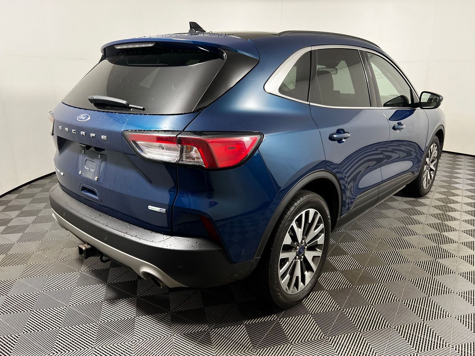 Thumbnail: 2020 Ford Escape - 5