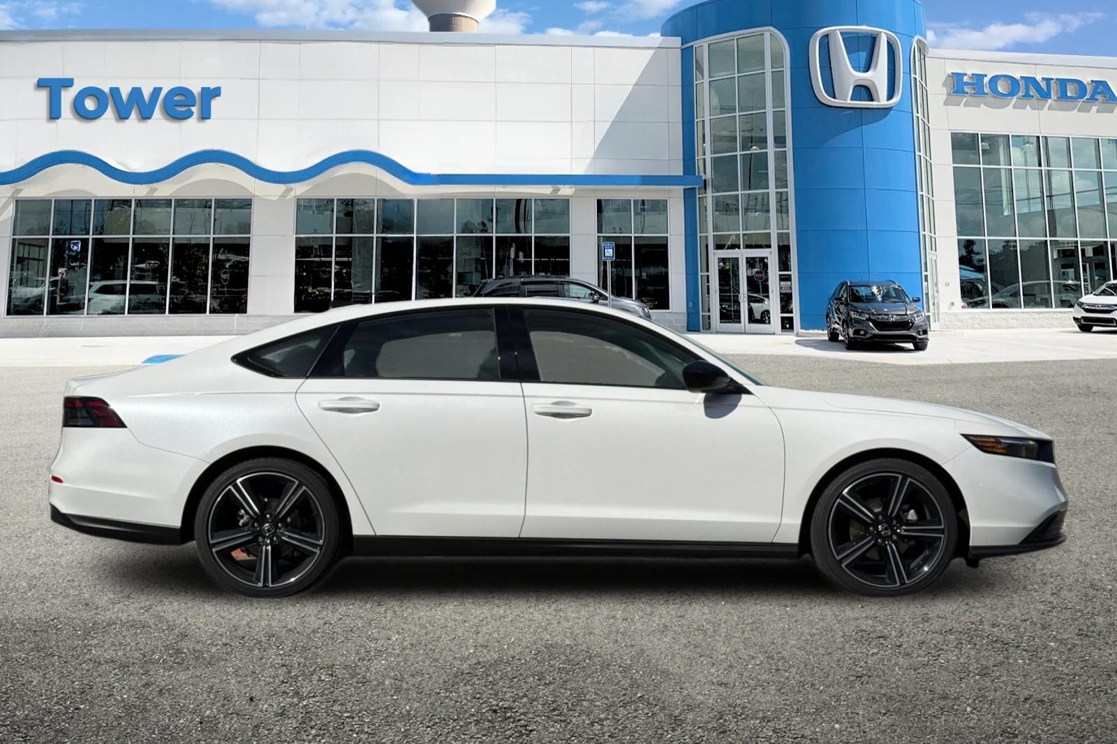 New 2026 Platinum White Pearl Honda SE image 3