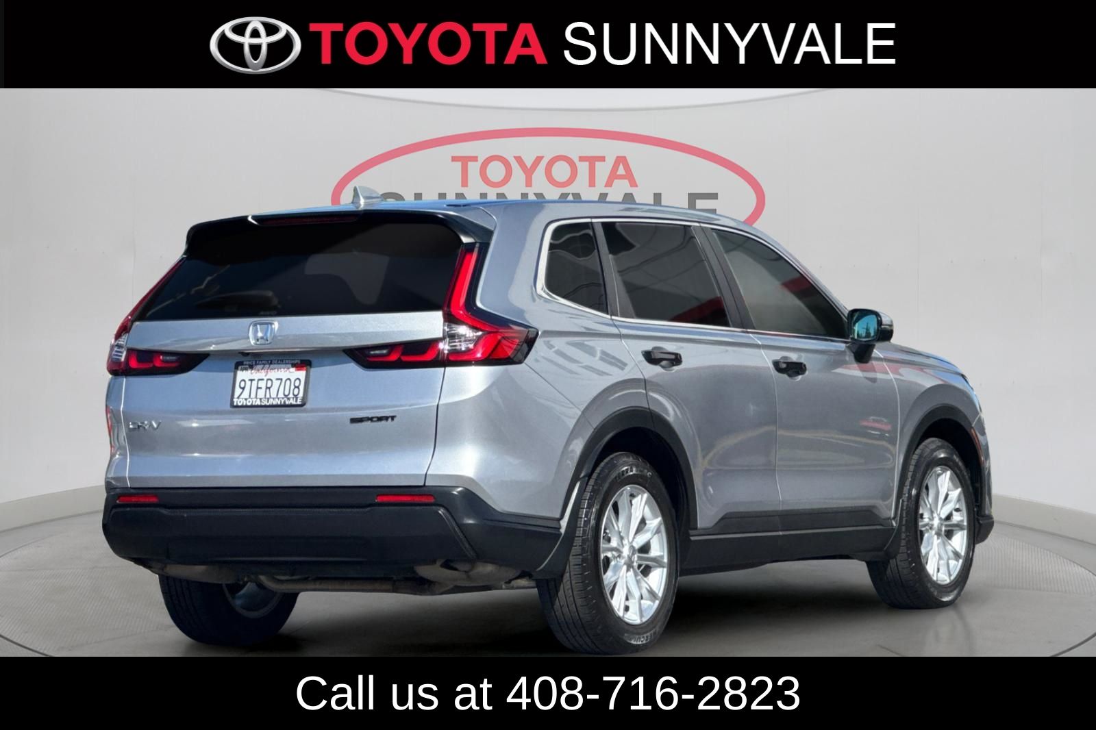 View vehicle photo 3