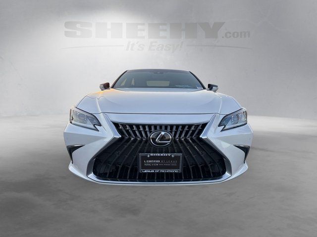 Used 2023 White Lexus 350 image 16