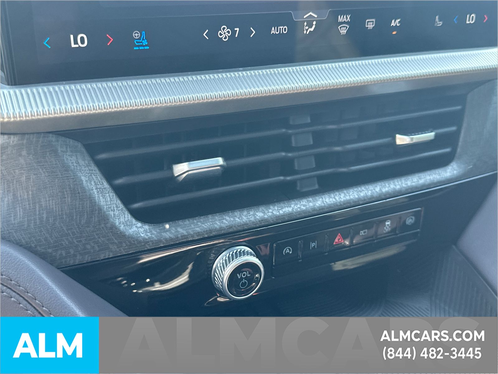 Used 2025 Red Ford Platinum image 26