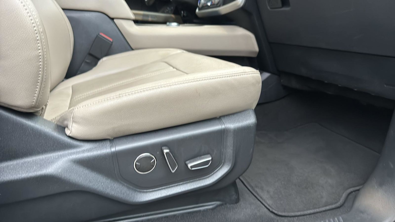 Used Car 2024 Ford Expedition Max  Limited For Sale Under $60,000 In Austin, Texas