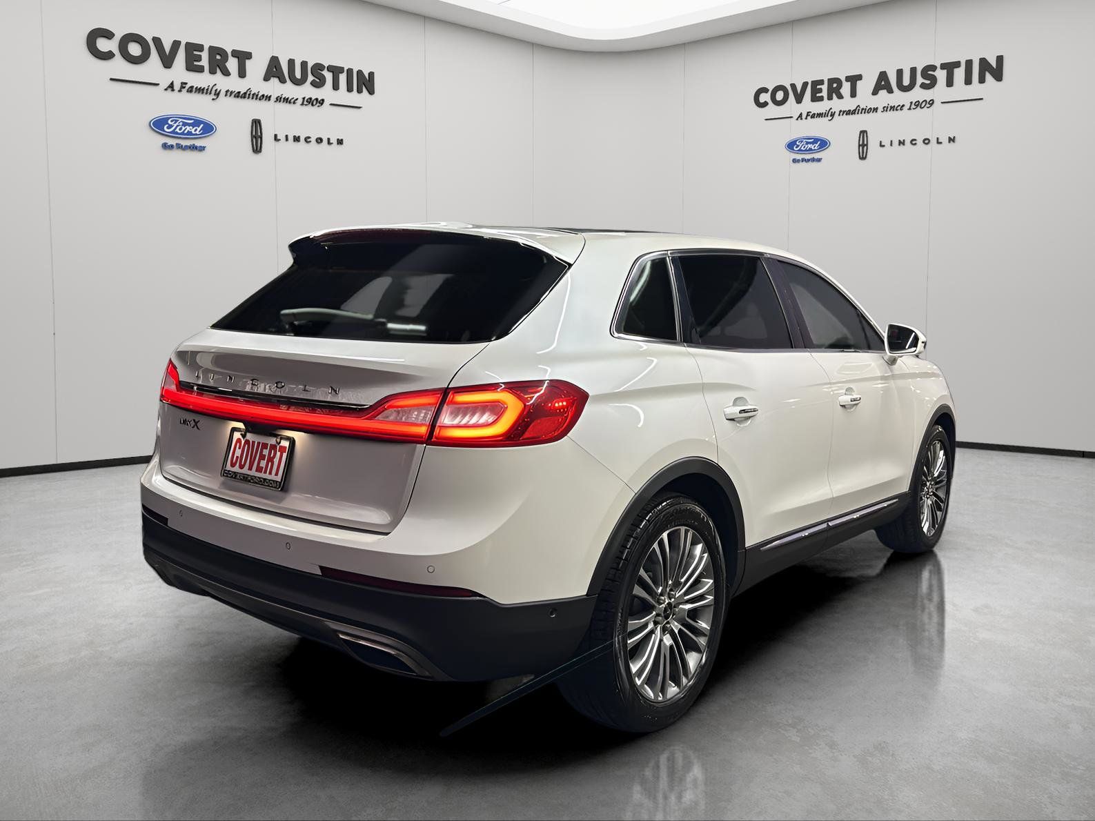 Used Car 2017 Lincoln Mkx  Reserve For Sale Under $15,000 In Austin, Texas