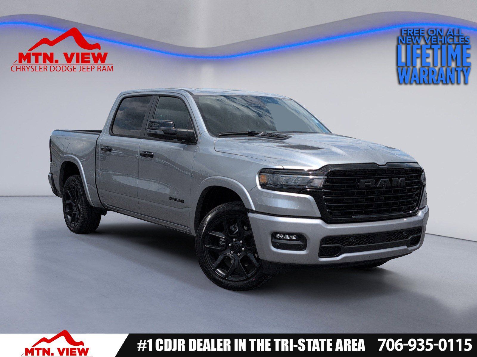 2026 RAM 1500 Laramie Crew Cab 4WD
