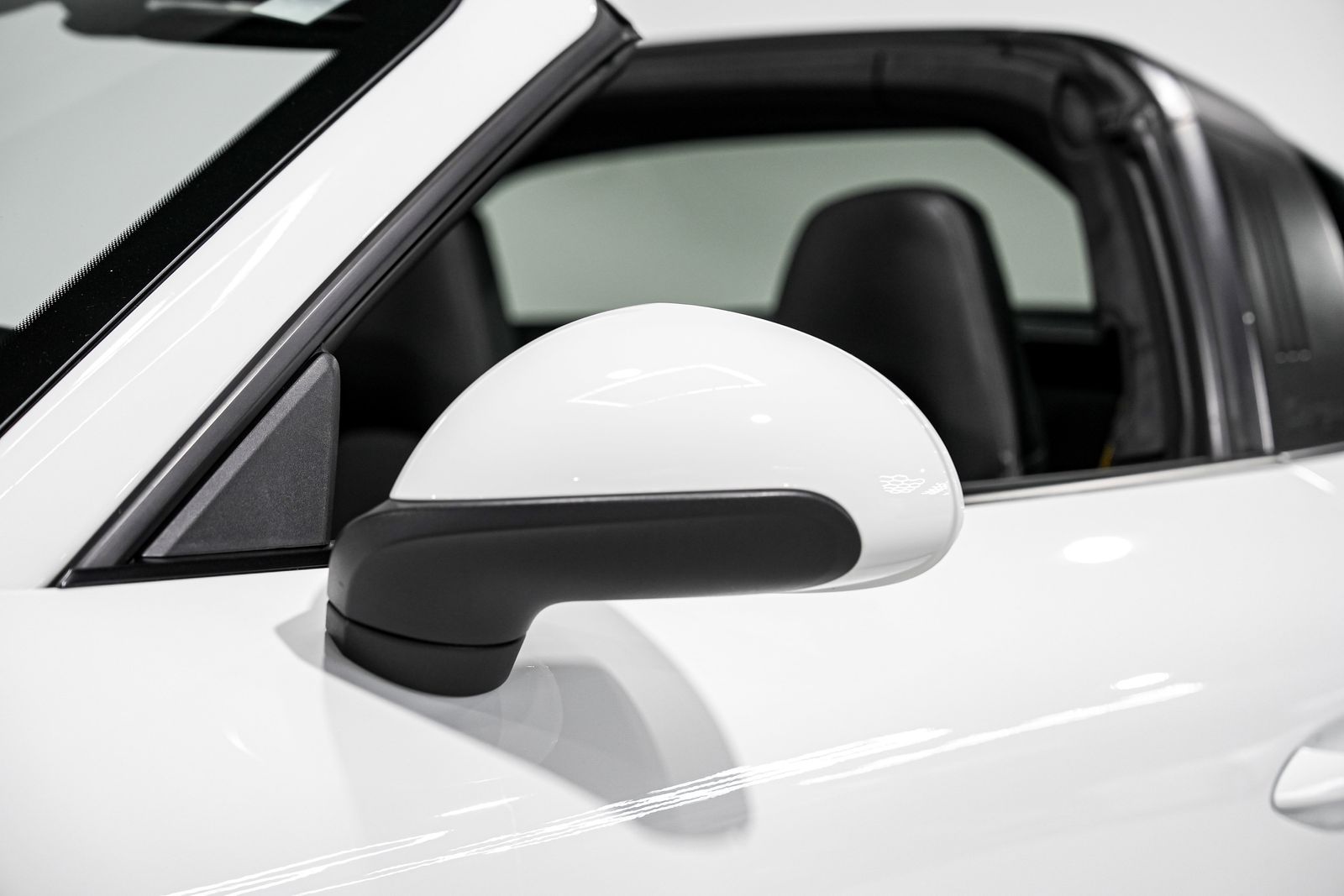 2017 Porsche 911 Targa 4 — photo 46