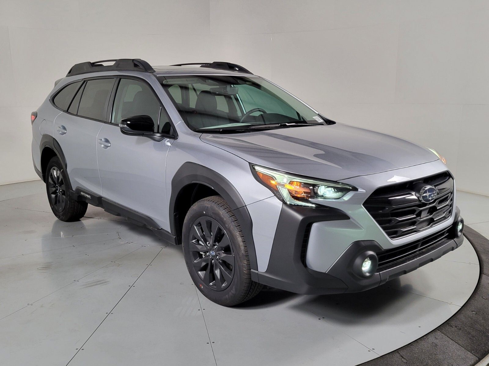 2025 Subaru Outback Onyx Edition XT 2