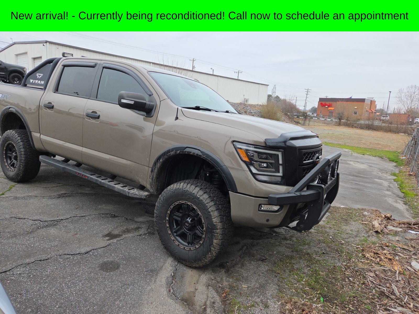 2020 Nissan Titan PRO-4X Crew Cab 4WD