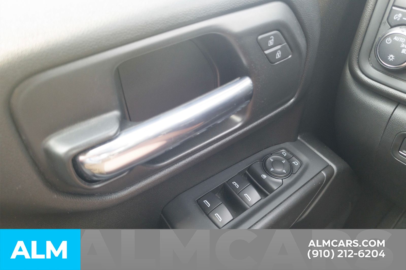 Used 2021 Summit White Chevrolet Custom Trail Boss image 15