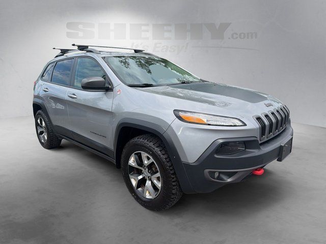 Used 2017 Billet Silver Metallic Clearcoat Jeep Trailhawk image 2