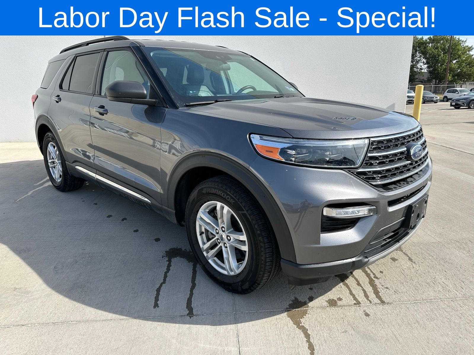 Gray Metallic 2021 Ford Explorer SUV / Crossover Rear-Wheel Drive Automatic