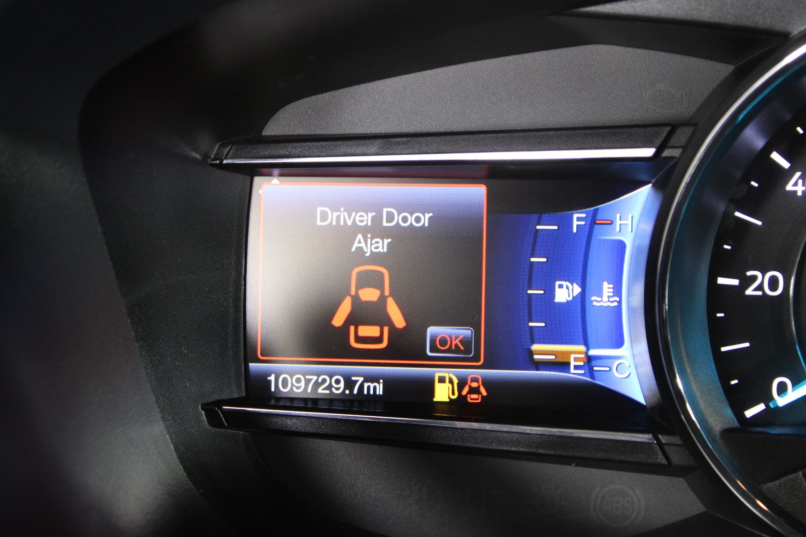 Used 2016 Gray Ford Sport image 29