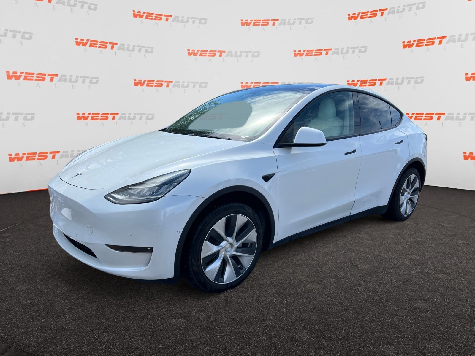 White 2021 Tesla Model Y Long Range AWD SUV / Crossover All-Wheel Drive 1-Speed Automatic