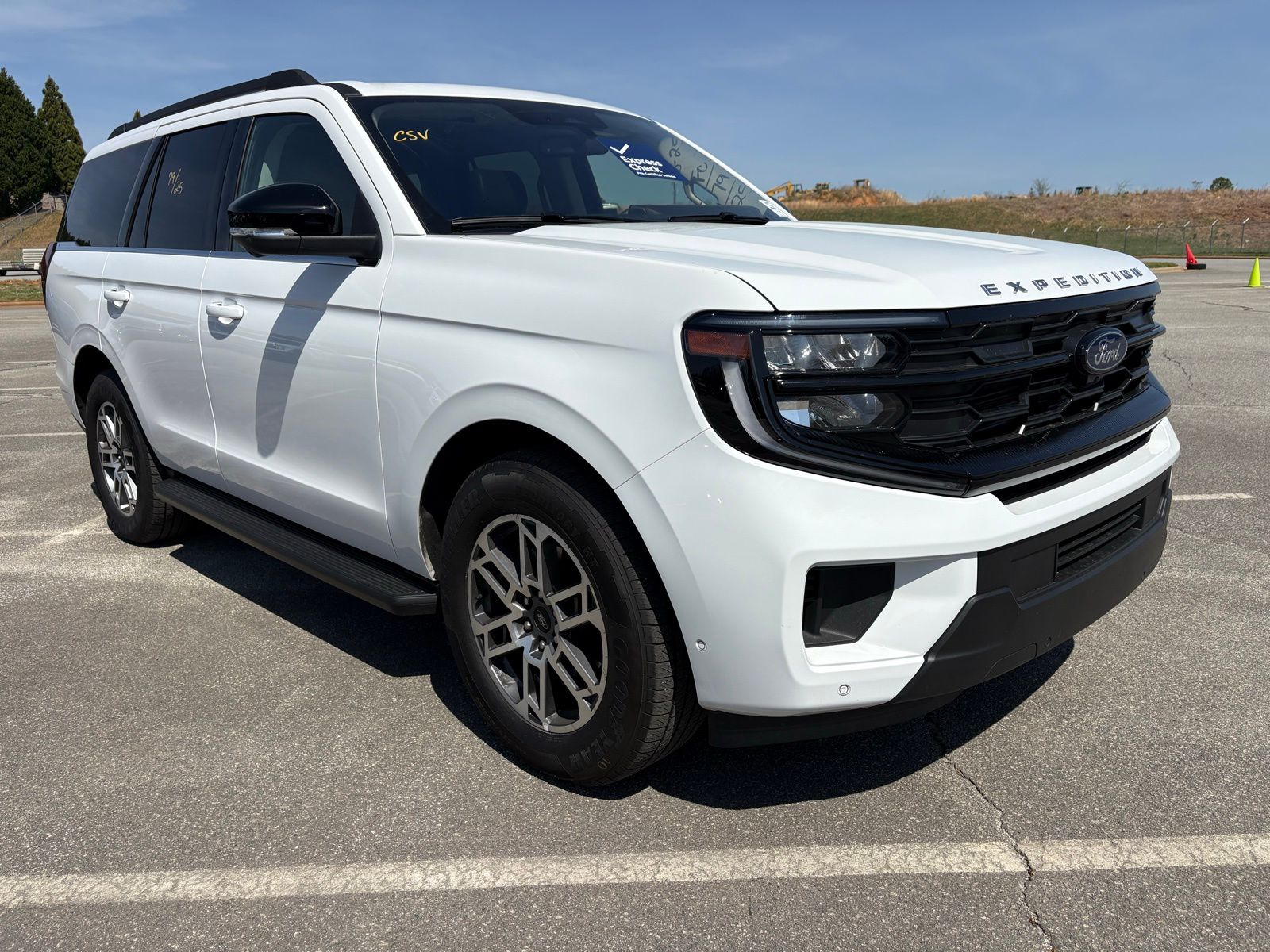 Silver Metallic 2025 Ford Expedition Active 4WD SUV / Crossover Four-Wheel Drive Automatic