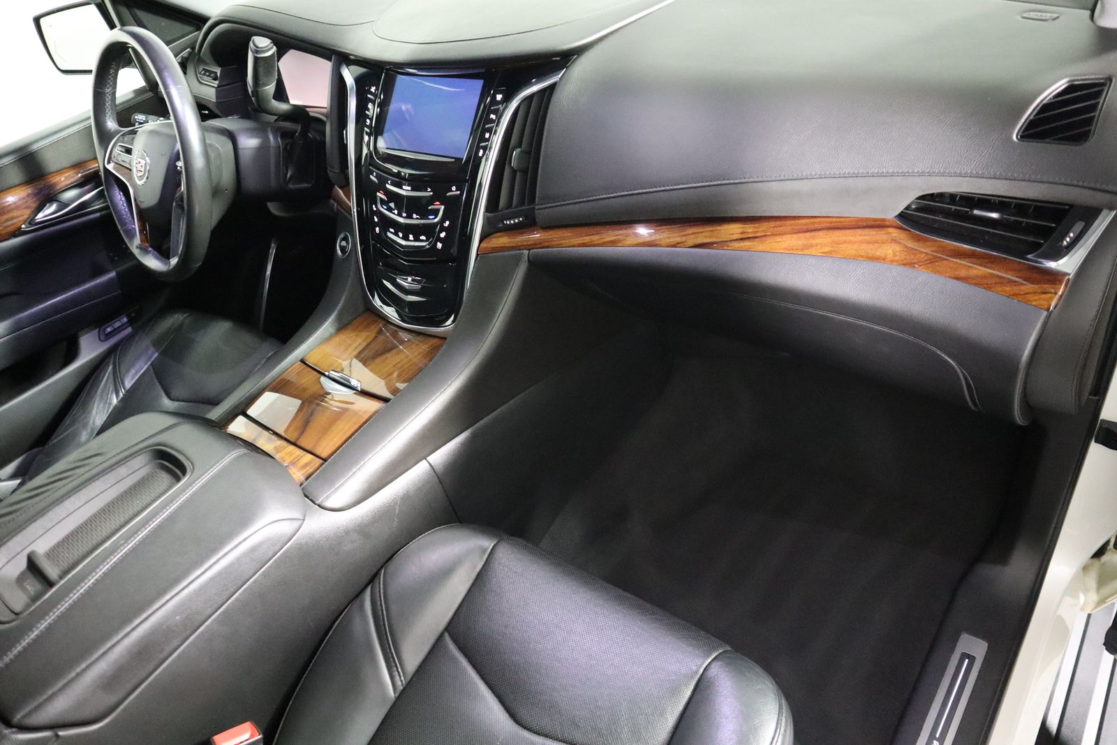 2015 Cadillac Escalade Premium photo