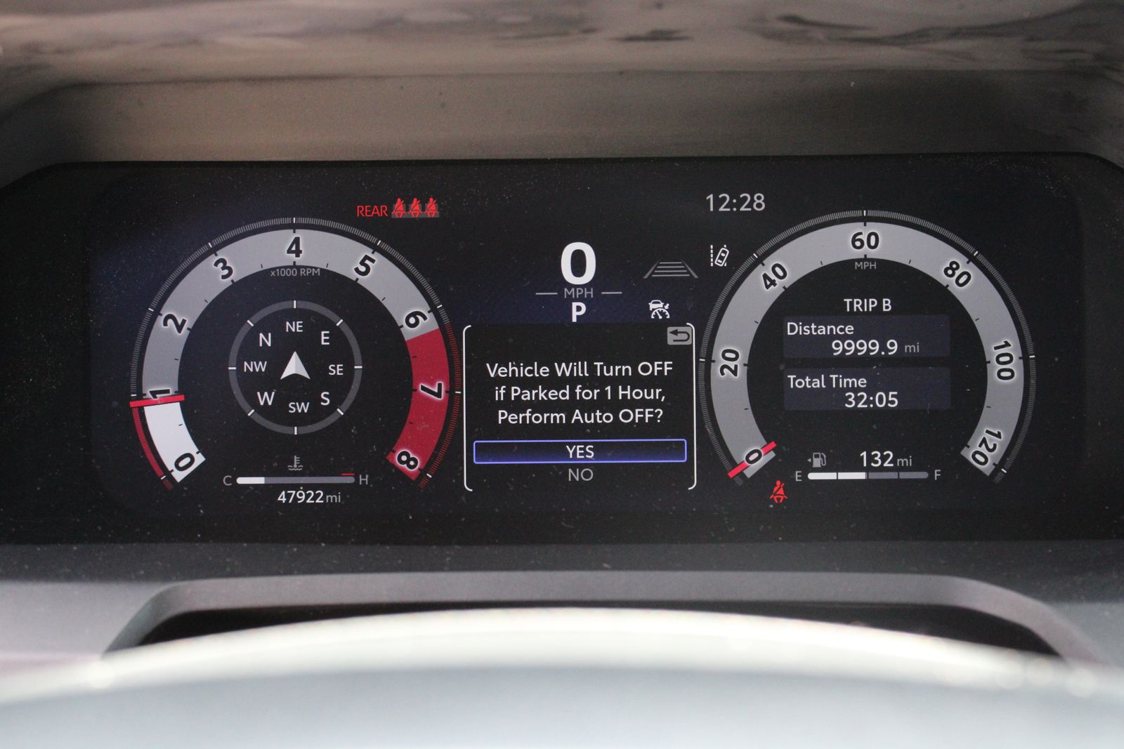Used 2024  Toyota Limited image 6