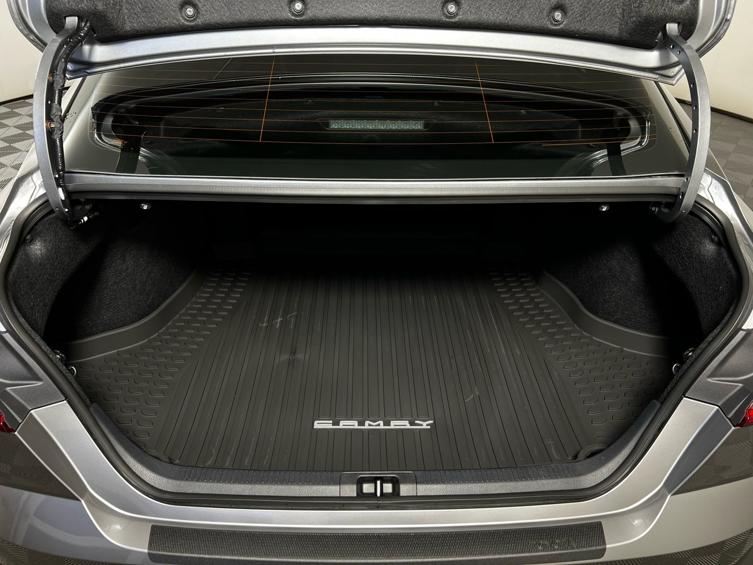 Thumbnail: 2026 Toyota Camry - 21