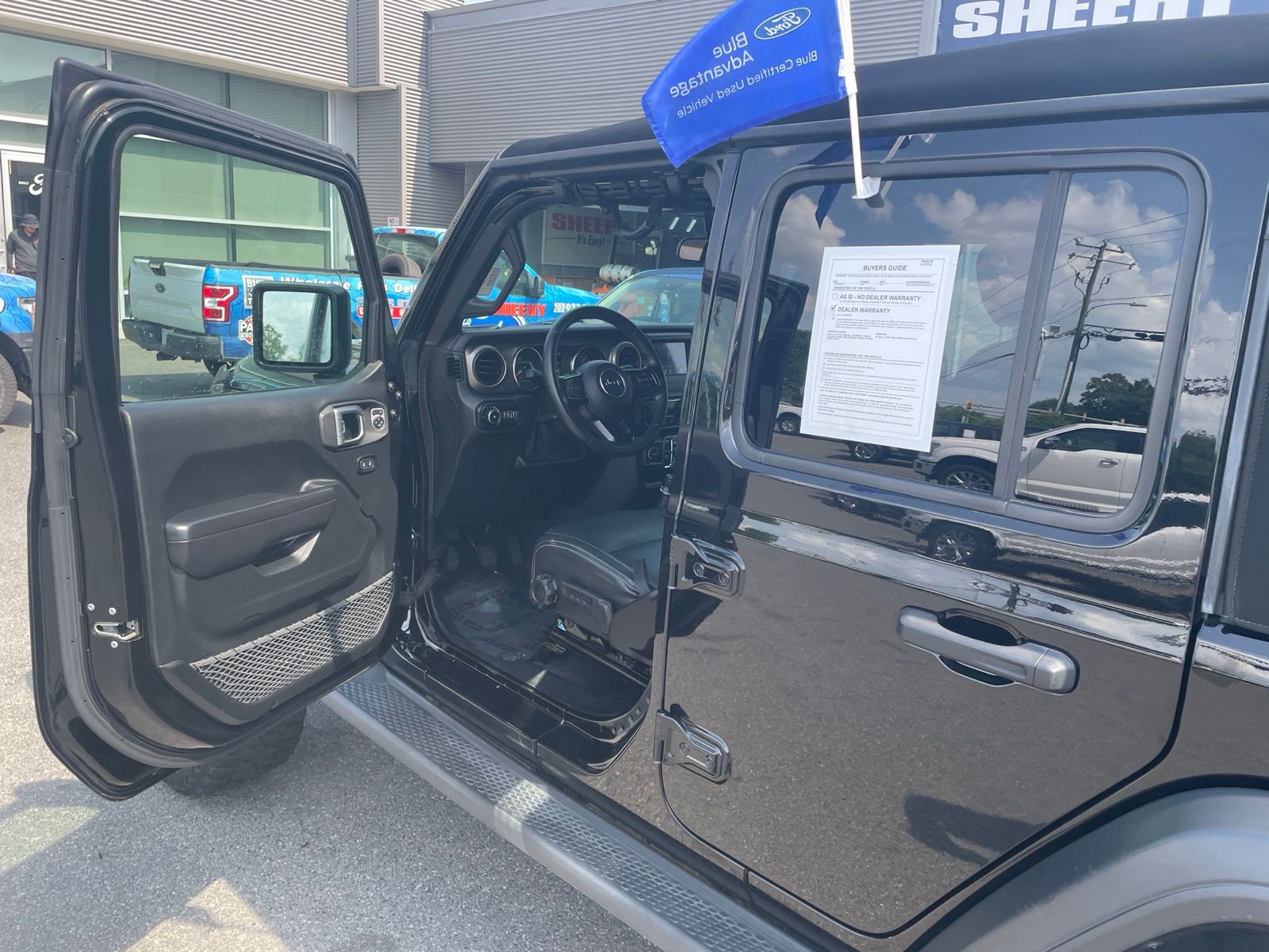Used 2019 Black Clearcoat Jeep Unlimited Sport S image 11