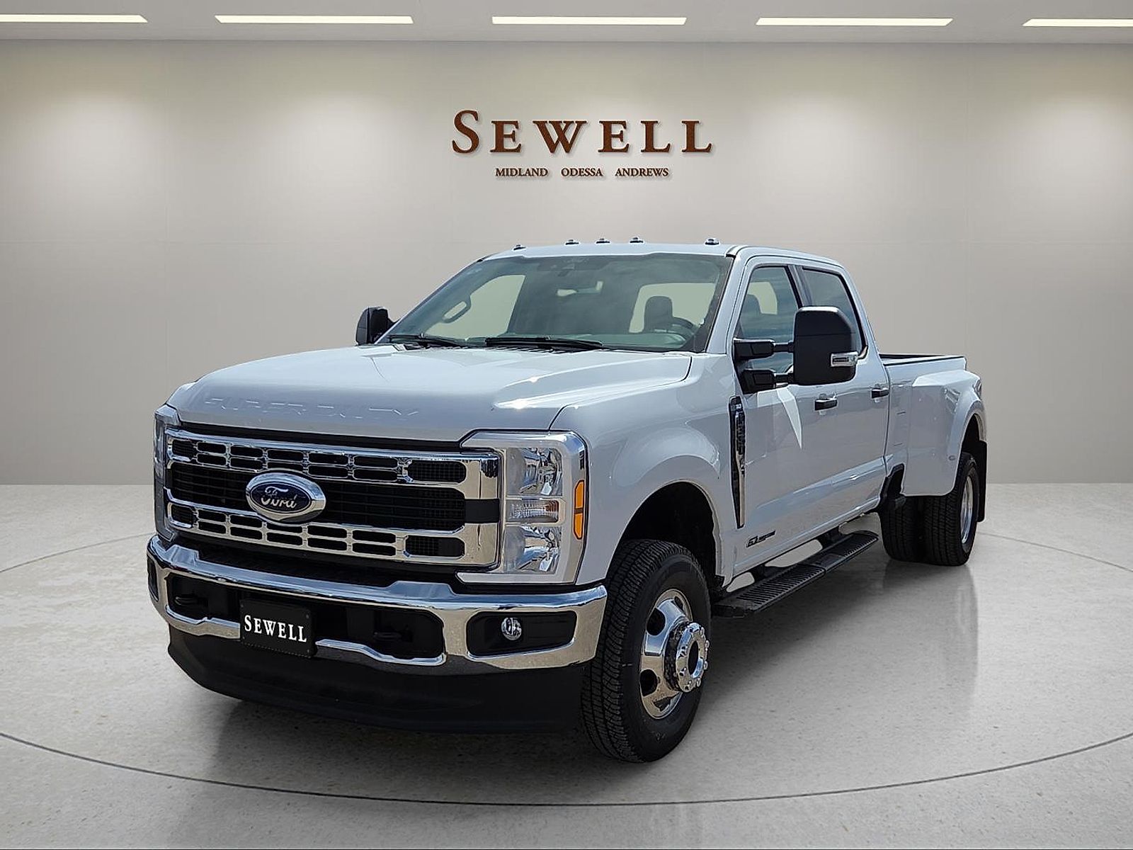 2026 Ford F-350SD XLT