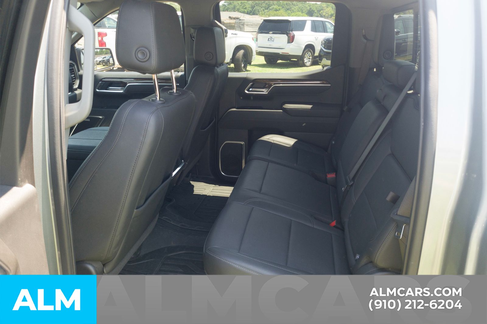 Used 2025 Sterling Metallic GMC Elevation image 18