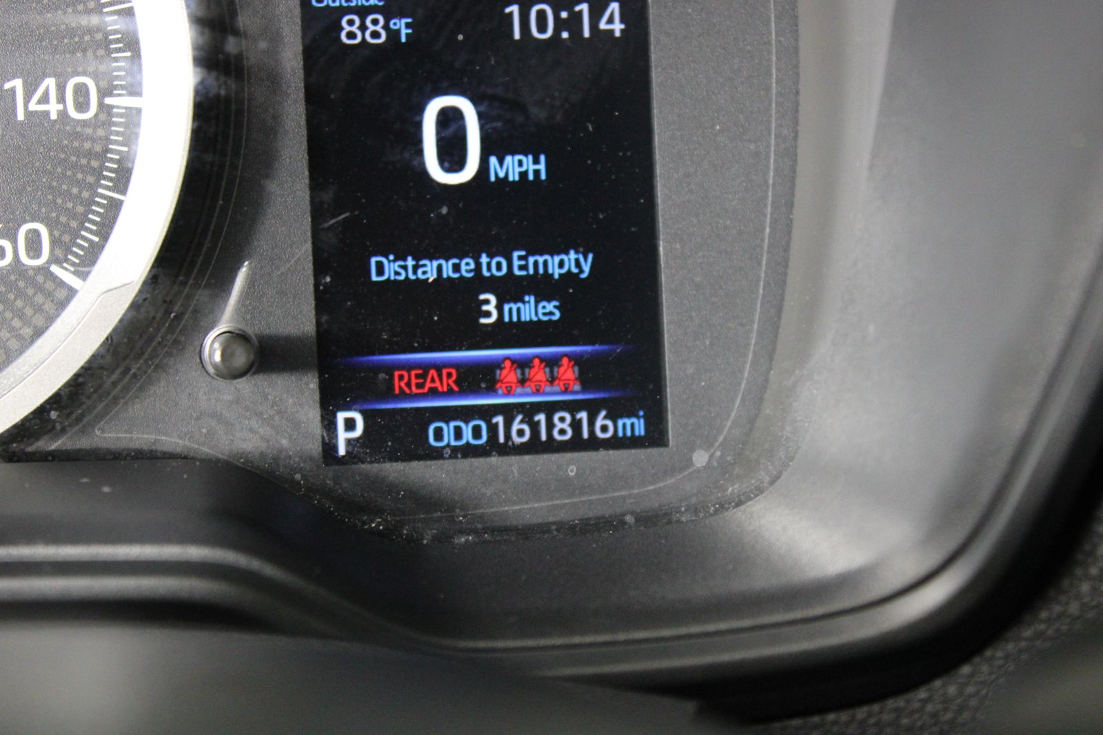 Used 2021  Toyota LE image 7