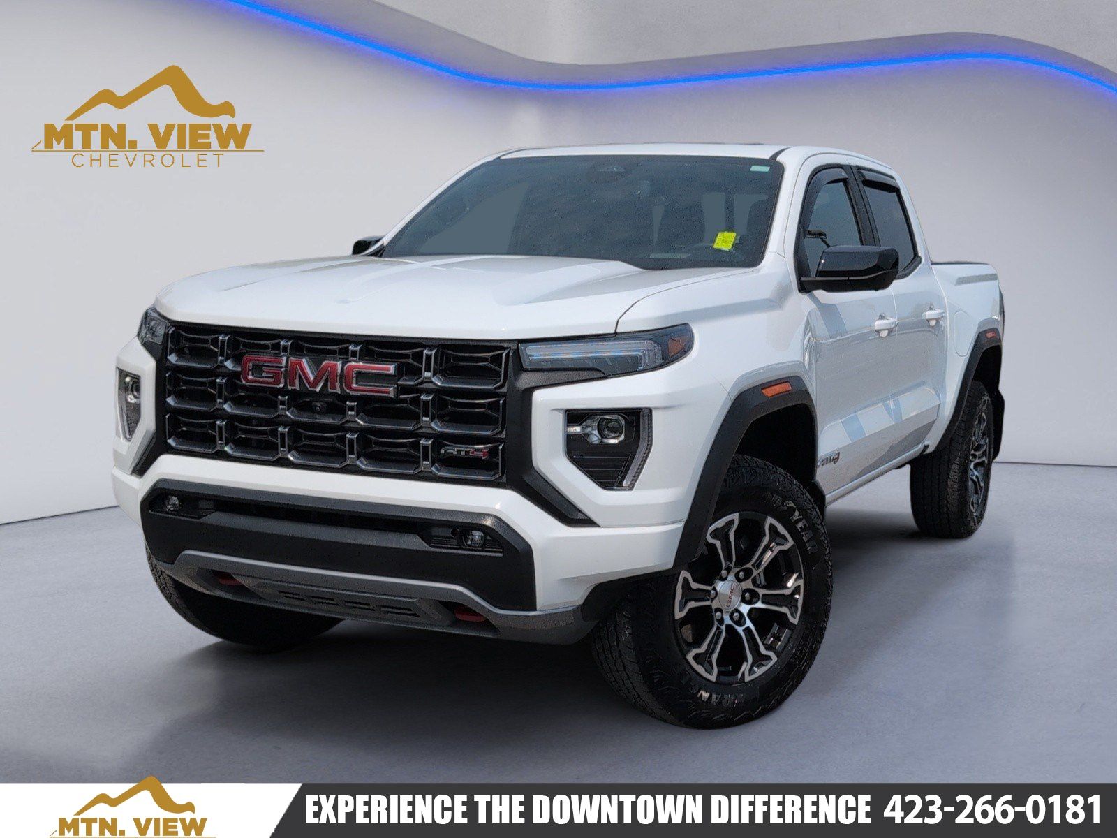 Summit White 2025 GMC Canyon Pickup Truck Four-Wheel Drive 8-Speed Automatic