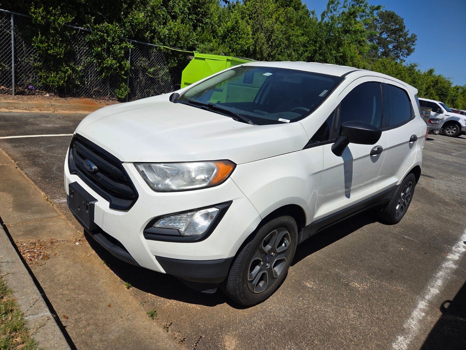 Used 2018 White Ford S image 3
