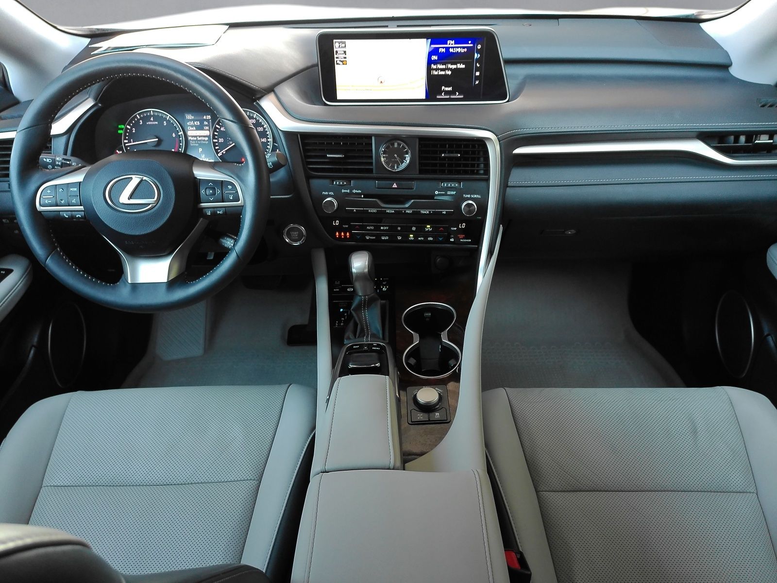 Used 2017 Silver Lexus 350 image 3
