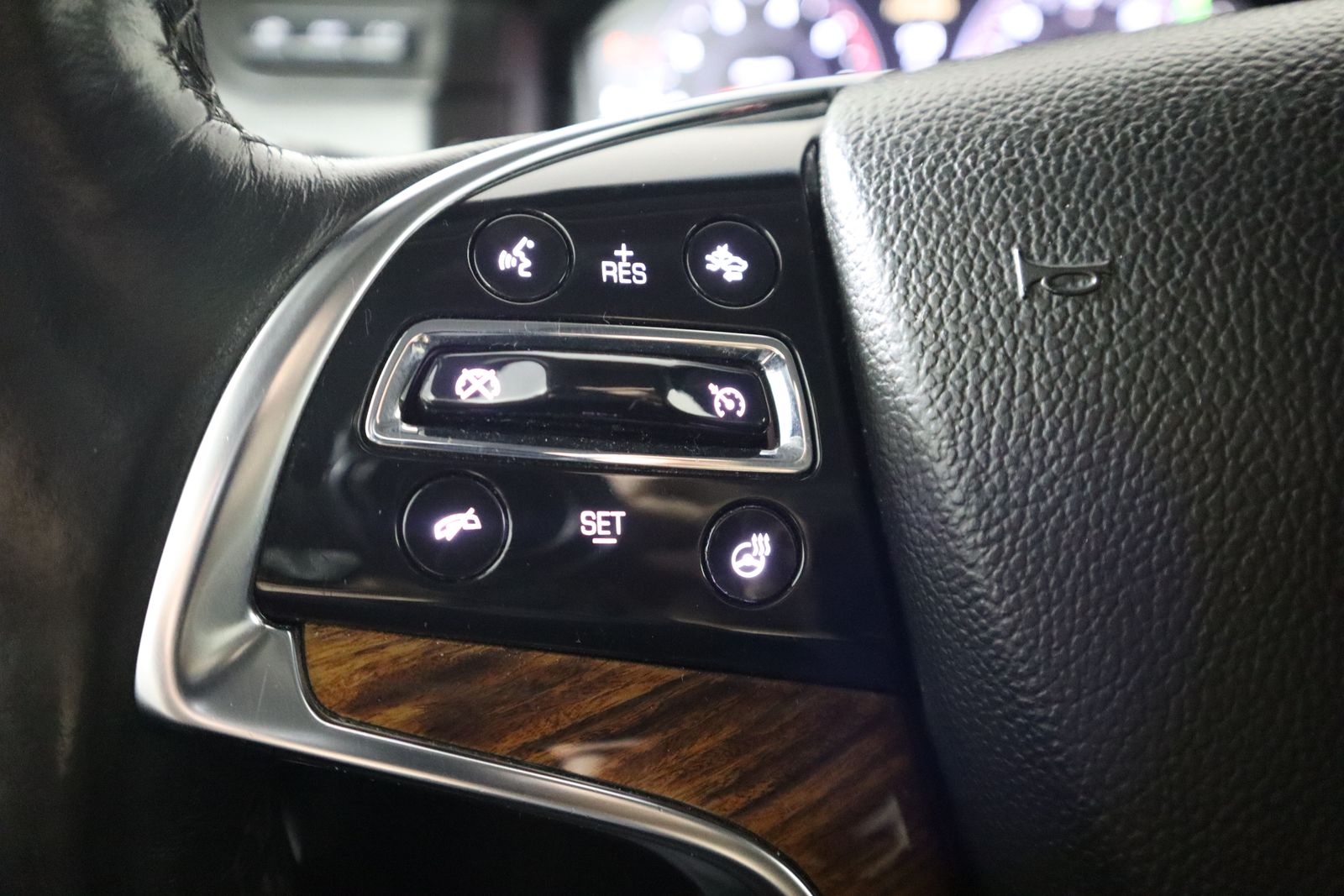 2015 Cadillac Escalade Premium photo