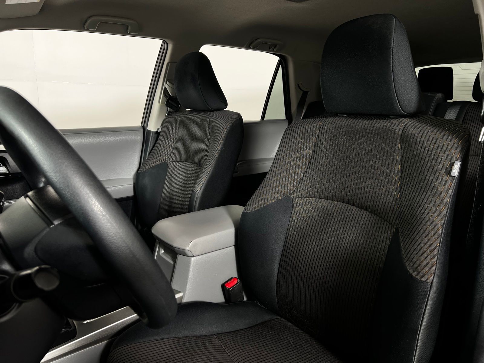 Thumbnail: 2012 Toyota 4Runner - 13