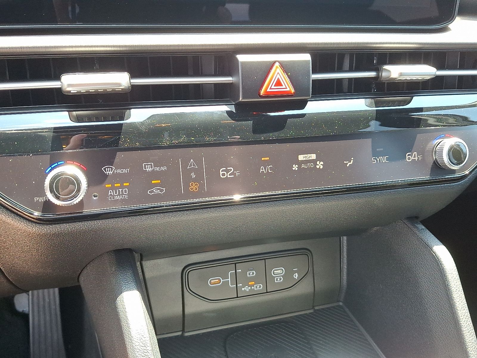 2026 Kia Sportage X-Line - Photo 16