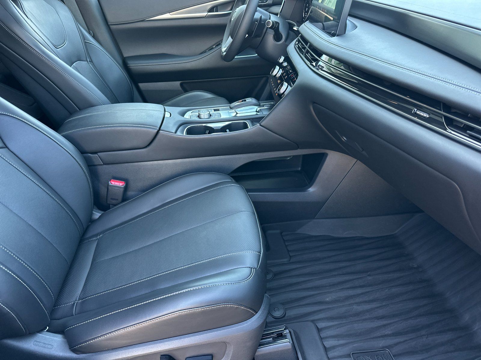 used 2025 INFINITI QX60 car, priced at $44,798