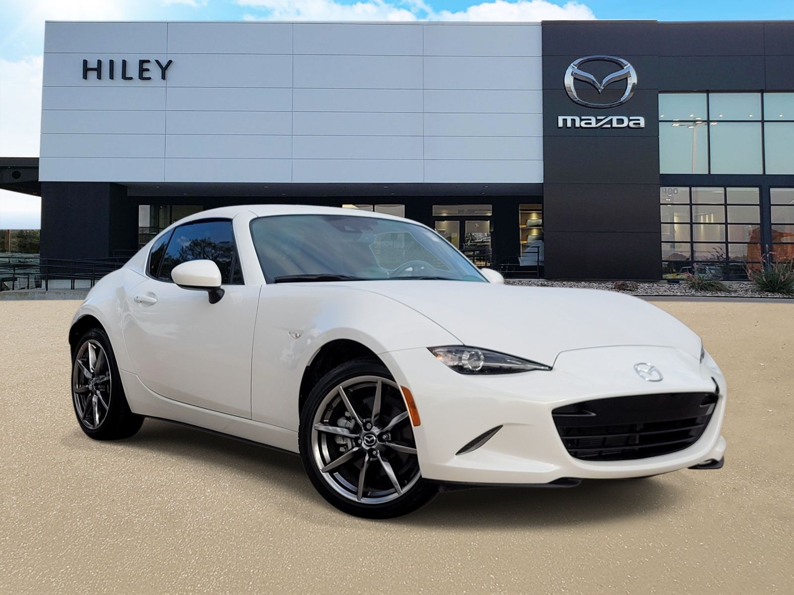 2022 Mazda MX-5 Miata Grand Touring Auto's photo