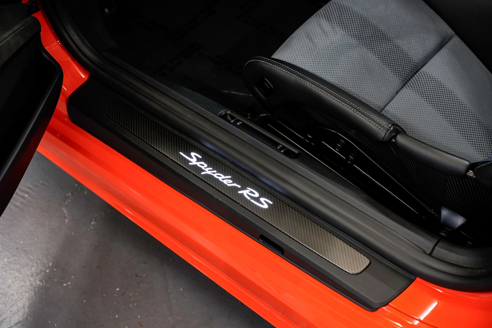 2024 Porsche 718 Spyder RS — photo 19