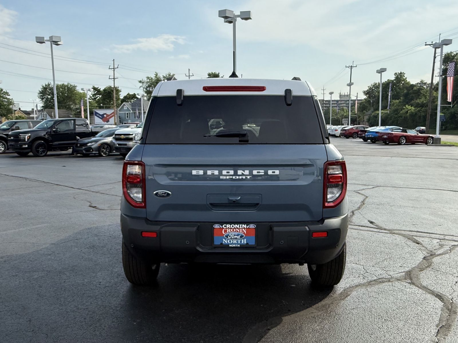 View vehicle photo 6