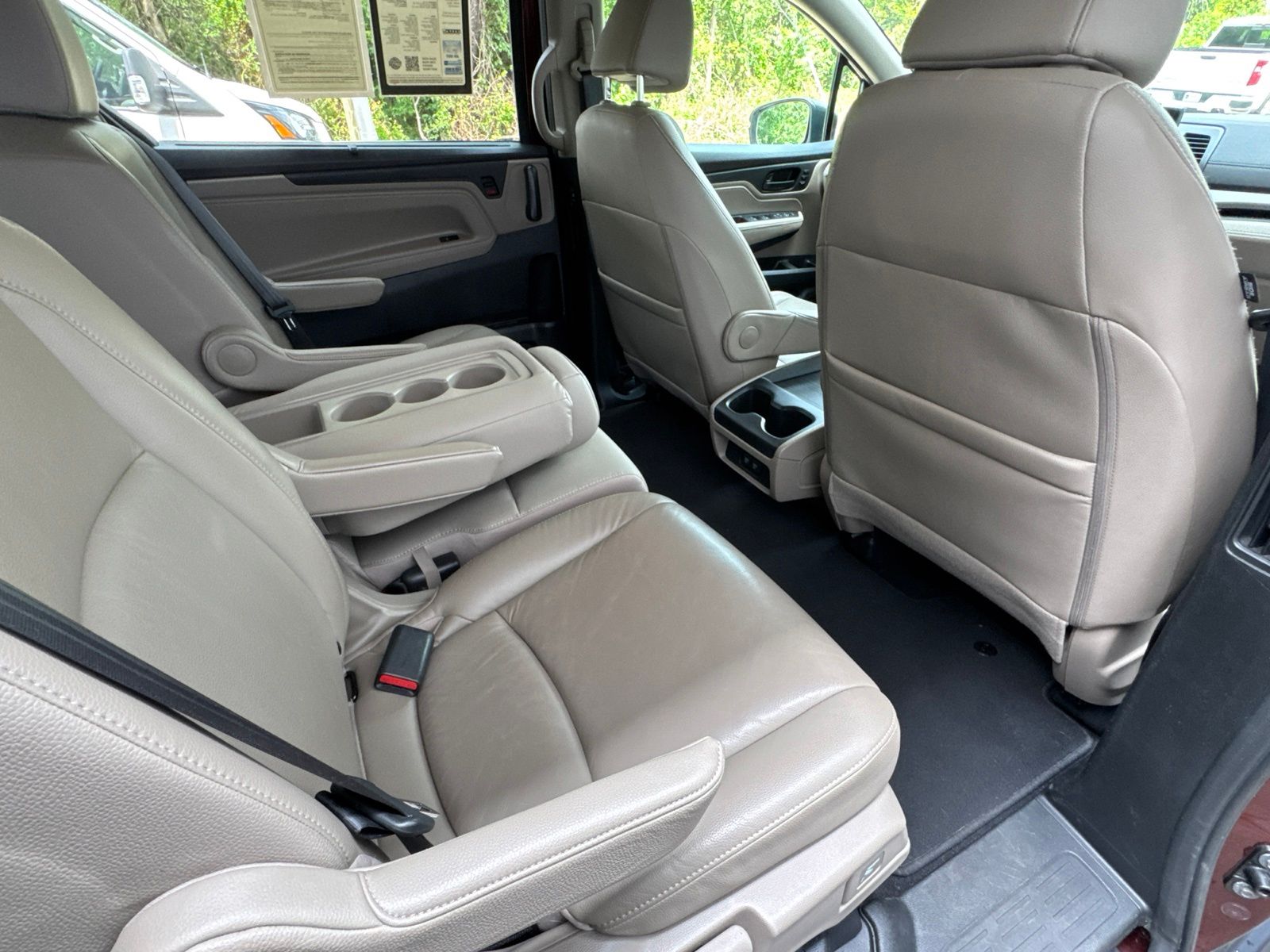Used 2019 Deep Scarlet Pearl Honda EX-L image 27