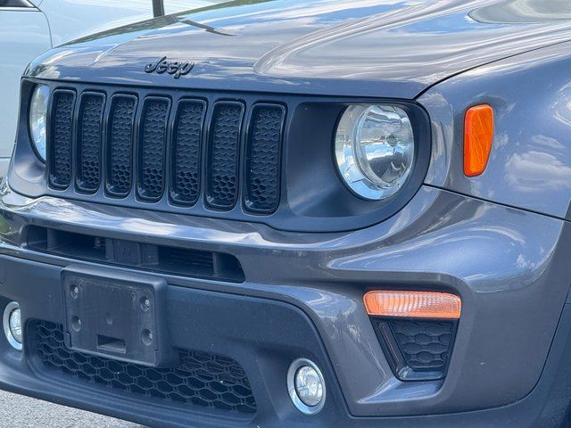 Used 2019 Gray Jeep Latitude image 25