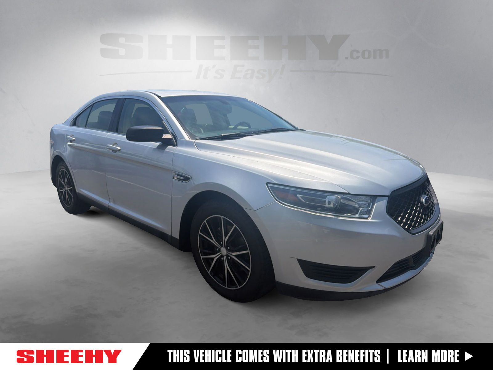 2018 Ford Taurus SE
