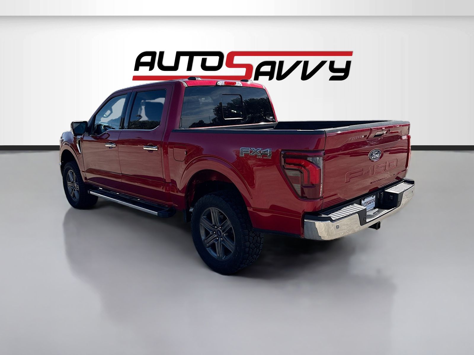 Used 2024 Red Ford Lariat image 5