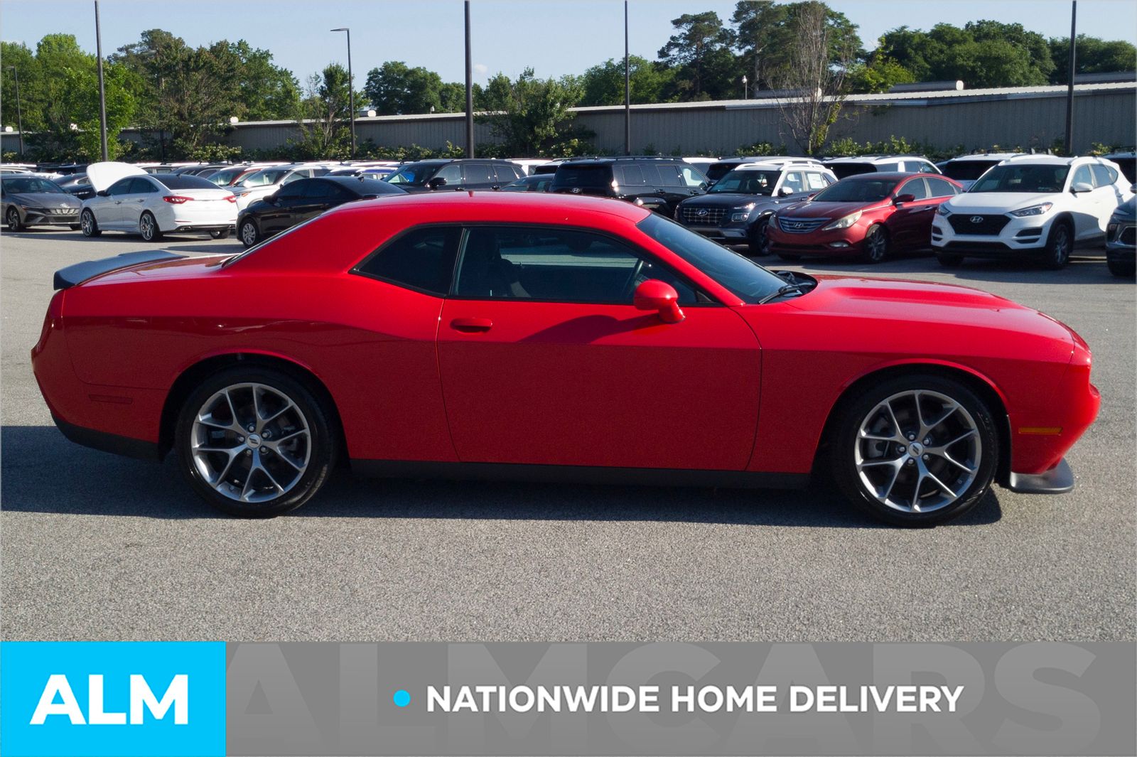 2023 Dodge Challenger GT photo 4